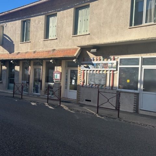  Annonces PRAYSSAC : Office | DOUELLE (46140) | 198 m2 | 175 000 € 