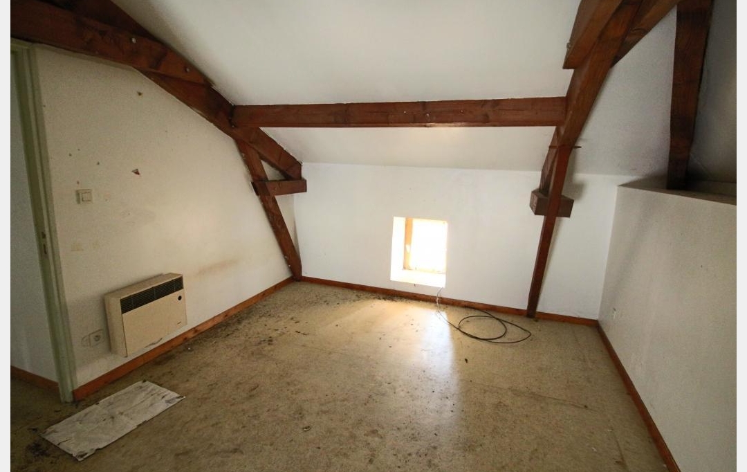 Annonces PRAYSSAC : Maison / Villa | PUY-L'EVEQUE (46700) | 187 m2 | 75 600 € 