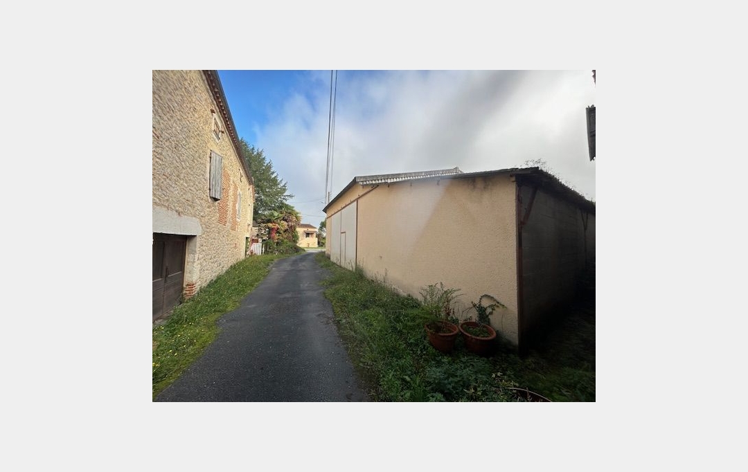 Annonces PRAYSSAC : House | PRAYSSAC (46220) | 470 m2 | 35 000 € 